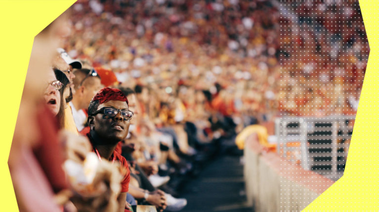 Fan Engagement Evolution: How to Build Your Fan Community